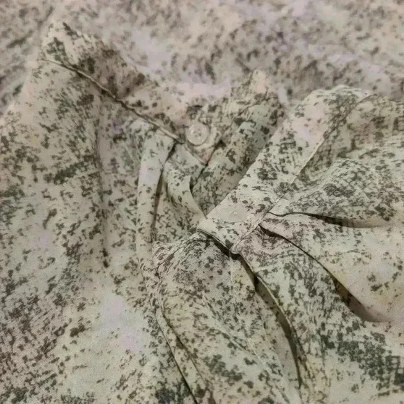 Women's Porophrase Top Sizes XL - Picture 9 of 10